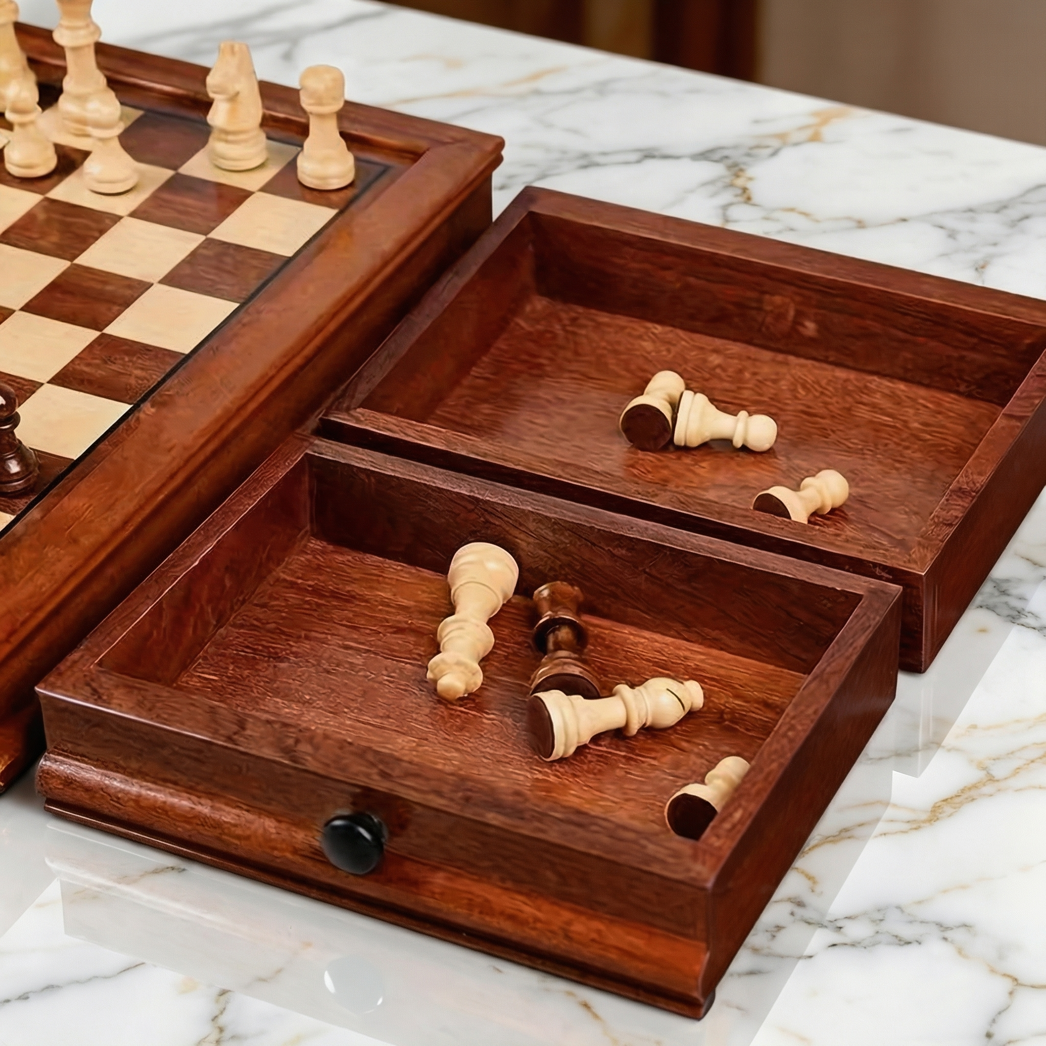 Magnetisches Schachspiel mit Schubladen aus Ahornholz